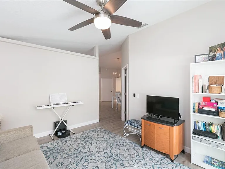 7308 S Juanita St — Photo 10