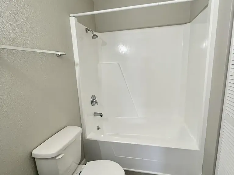 Richland Flats Apartments — Photo 7