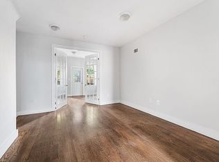 17 Grattan St #1A, Brooklyn, NY 11206