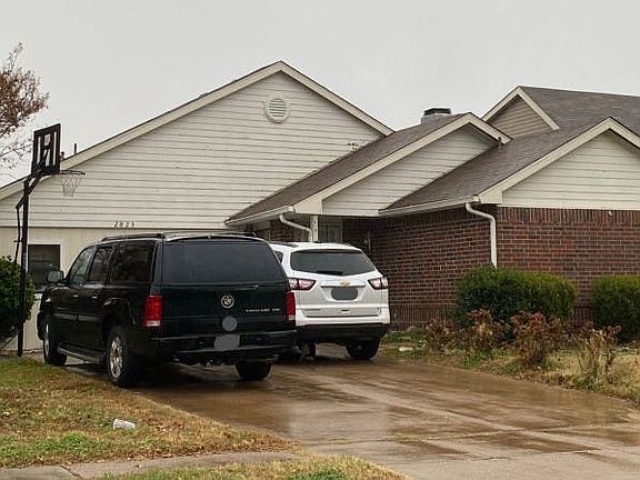 3rd image of 2823 Armstrong Dr