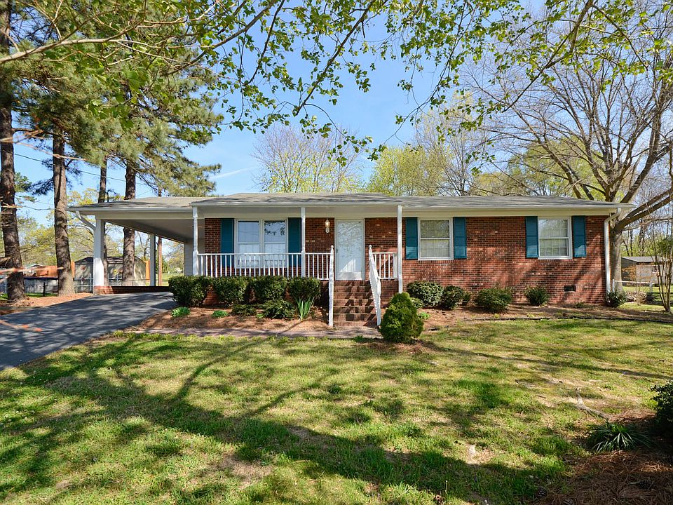 1st image of 145 Briarwood Trl