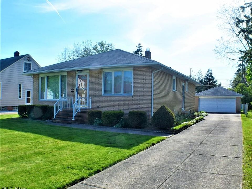 1st image of 4124 W 223rd St