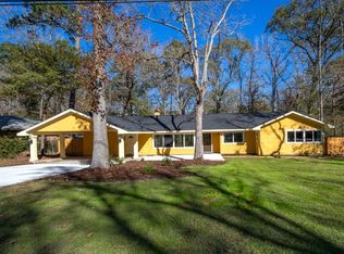 210 Valley Dr, Conroe, TX 77303