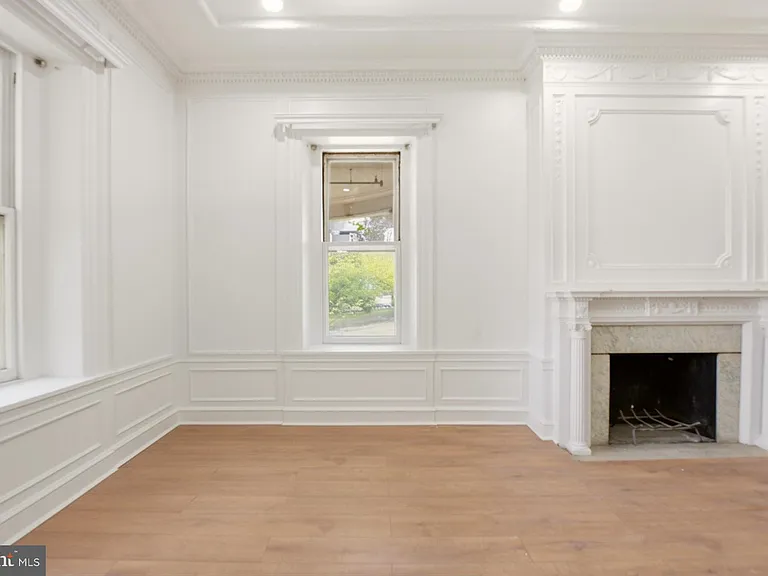 6012 Ridge Ave #2 — Photo 3