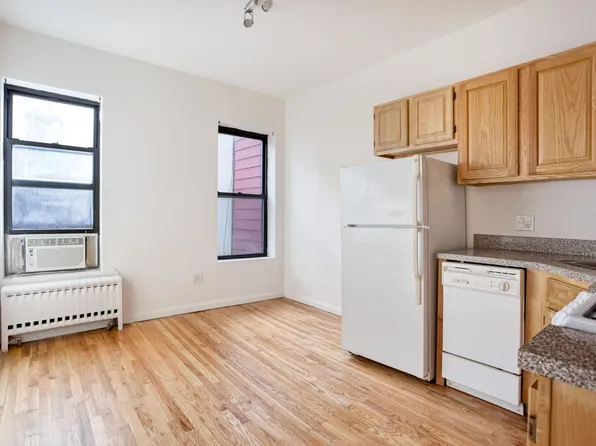 259 Fourth Avenue image 1 of 4