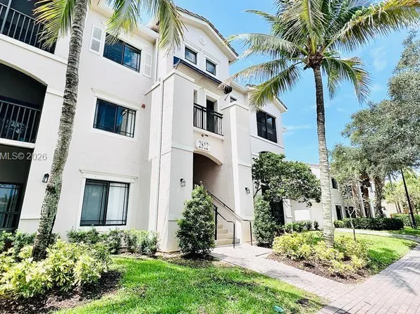 2812 Grande Pkwy APT 302, Palm Beach Gardens, FL 33410