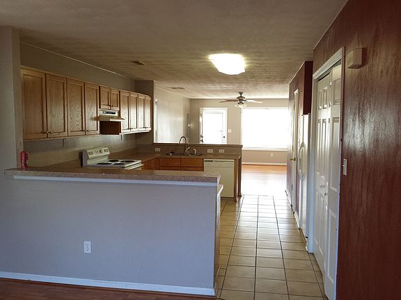 1st Floor Living Area