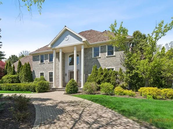 4806 Preserve Pkwy, Long Grove, IL 60047