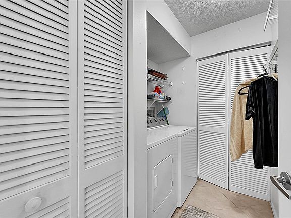 5th image of 10133 NW 24th Place #205