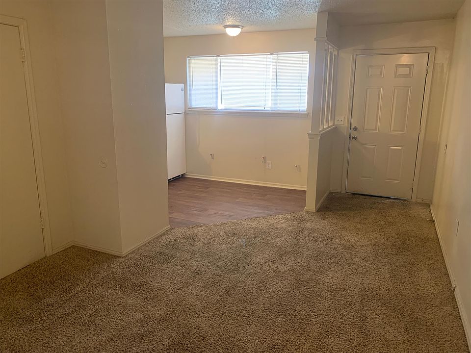 1st image of 2908 NW 28th St APT B8