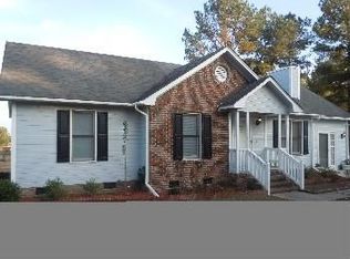 9879 Rockfish Rd, Raeford, NC 28376