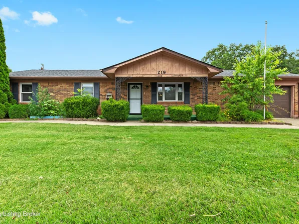 218 Hallmark Cir, Radcliff, KY 40160