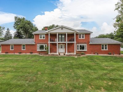 676 Brookview Dr, Greenwood, IN, 46142