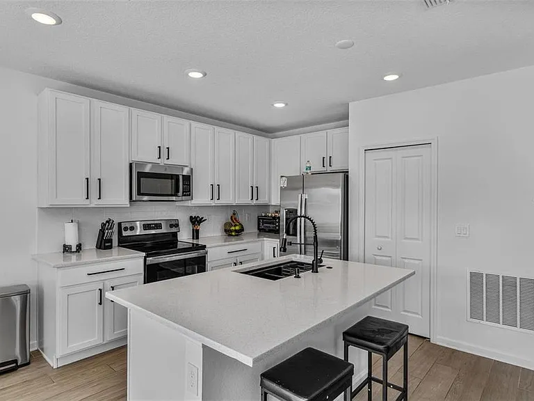 4120 Tug Hill Ln — Photo 8