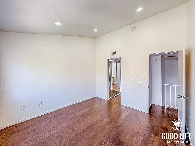 3941 Nobel Dr #164 — Photo 11