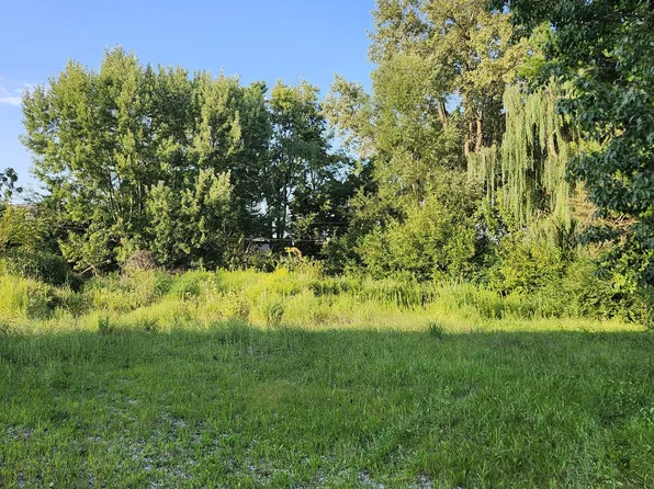 8224 Frye Rd, Indianapolis, IN 46259