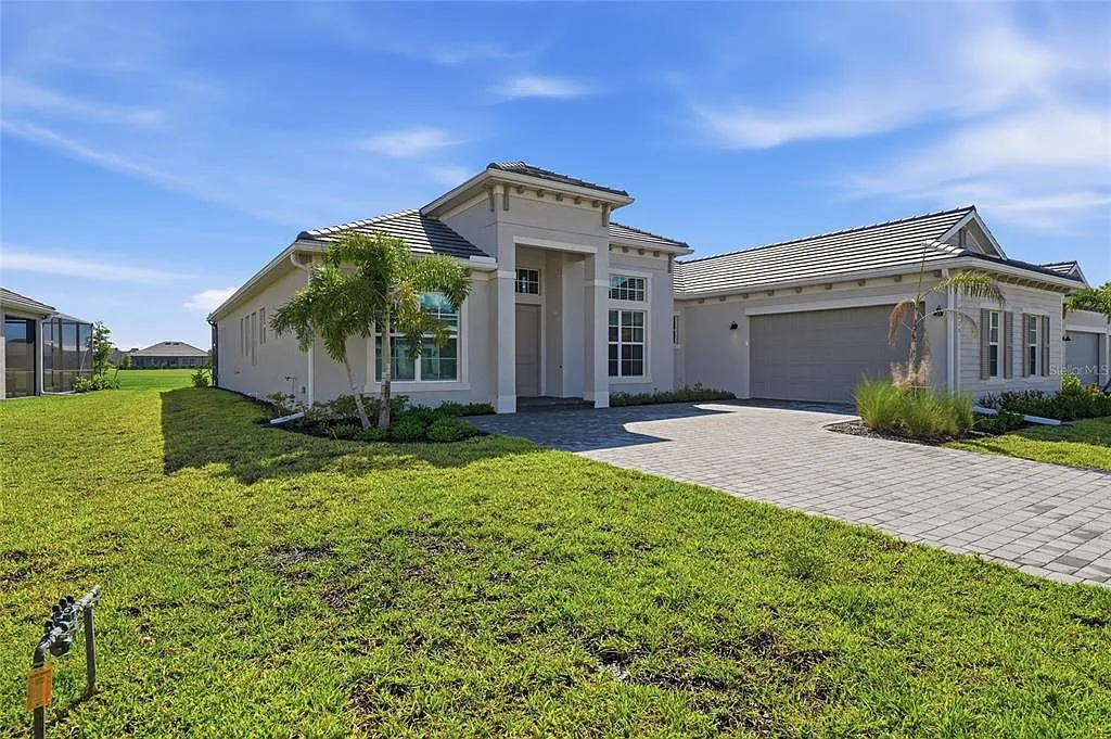 4 bed, 3.0 bath, 2799 sqft, $12,000 — Photo 1