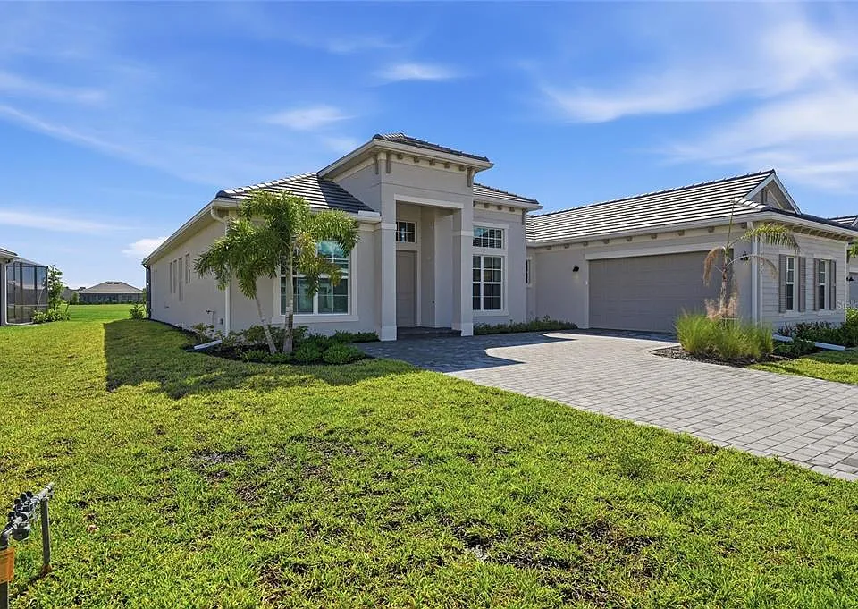 17235 Albatross Rd