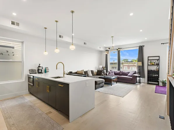 177 Pine Street 2 image 3 of 25