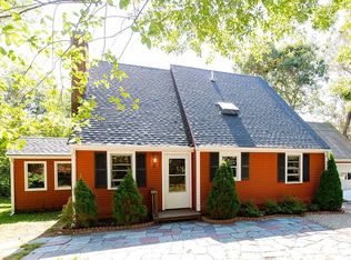 31 Harrison Rd, Centerville, MA 02632