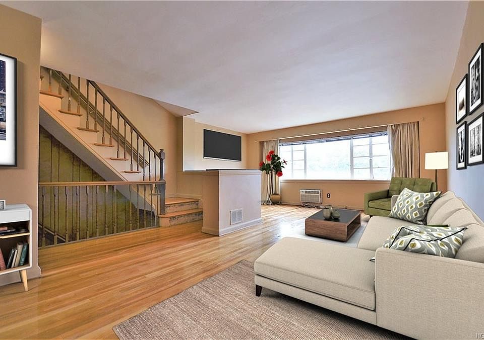1st image of 311 Hollywood Ave