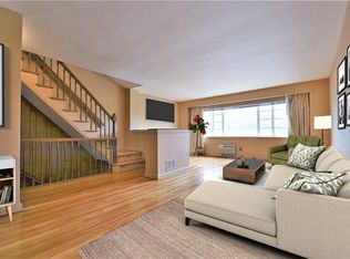 311 Hollywood Ave, Bronx, NY 10465
