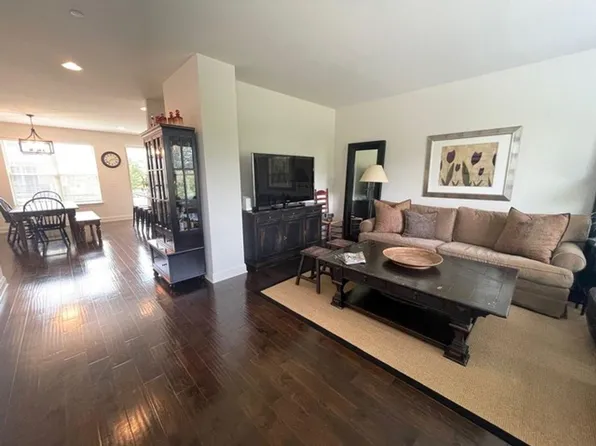 1234 Byrne Blvd, Vernon Hills, IL 60061