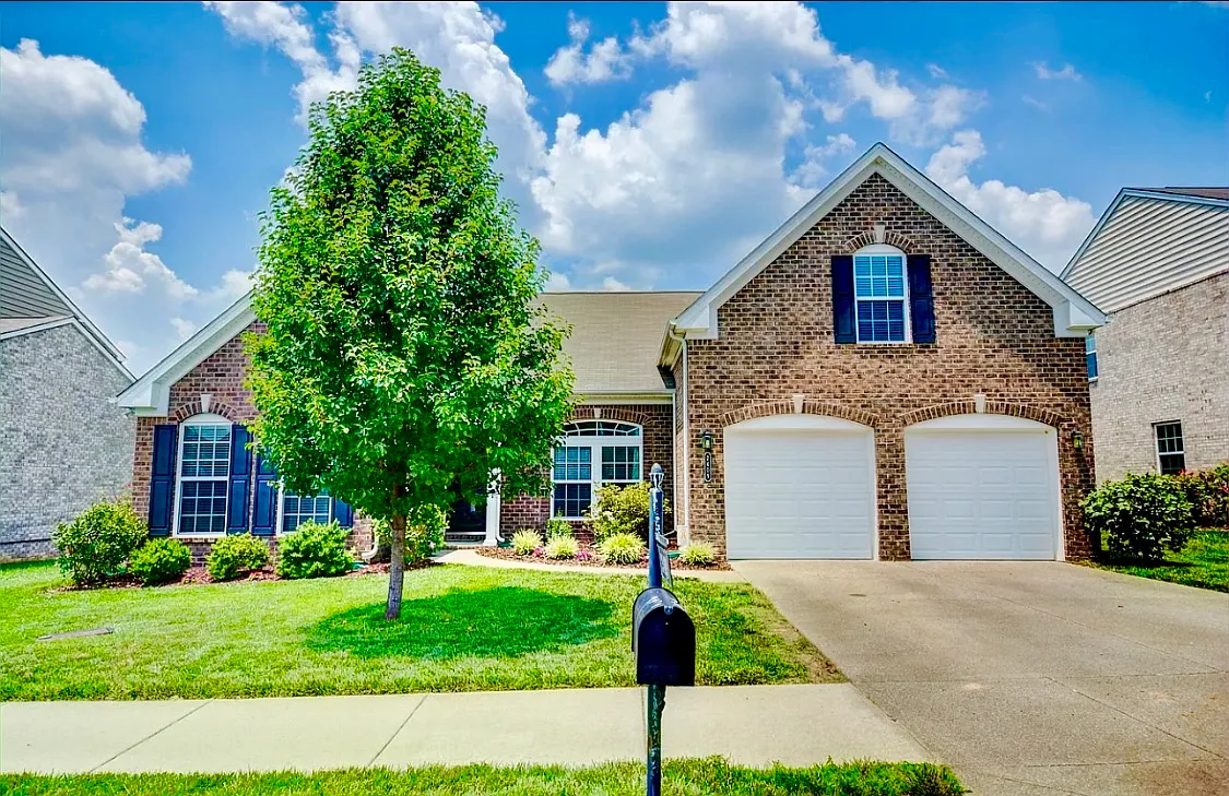 4 bed, 2570 sqft, $3,150 — Photo 1