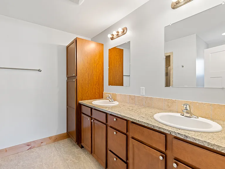 2781 Renee Way — Photo 37