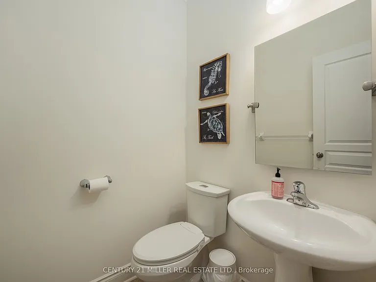 3549 King St — Photo 17