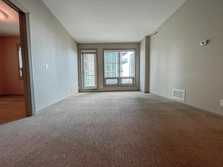 210 15th Ave SE #1603 — Photo 6