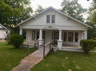 404 S Jackson St, Crystal Springs, MS 39059