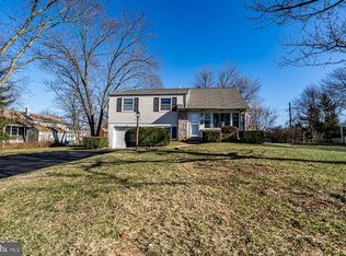 1045 Pross Rd, Lansdale, PA 19446