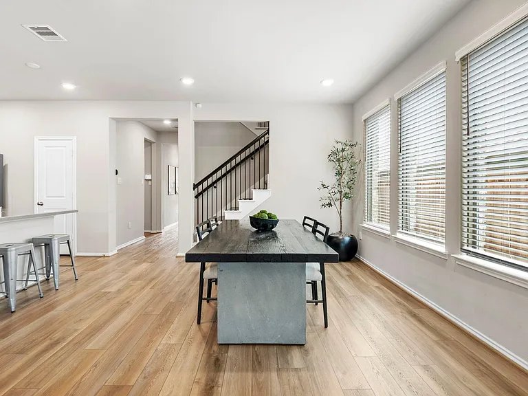 21631 Cascades Pass Ct — Photo 16