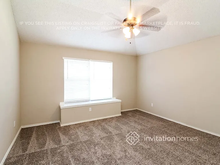 703 Meadowgate Dr — Photo 13