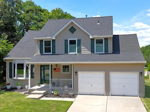 3 Winterberry Rd, Egg Harbor Township, NJ 08234