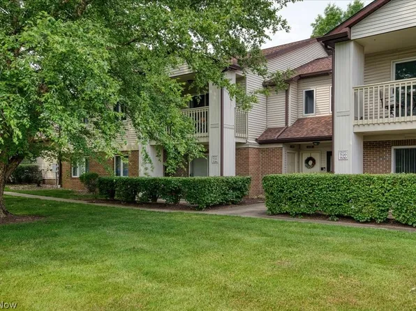 7136 Village Dr, Mentor, OH 44060