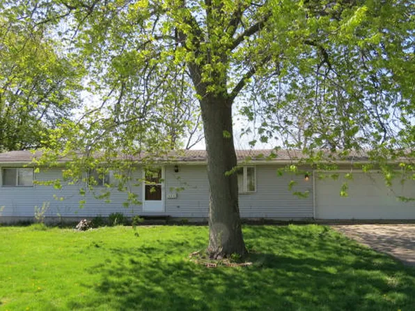 525 Jefferson St, Malta, IL 60150