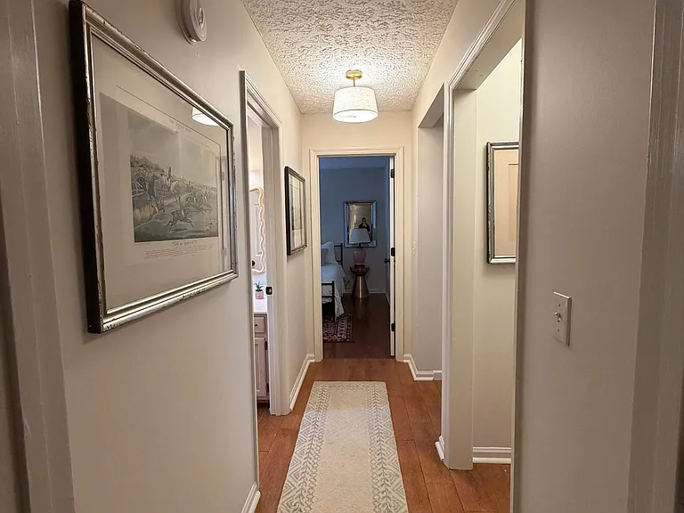 7037 Penbrook Dr — Photo 27
