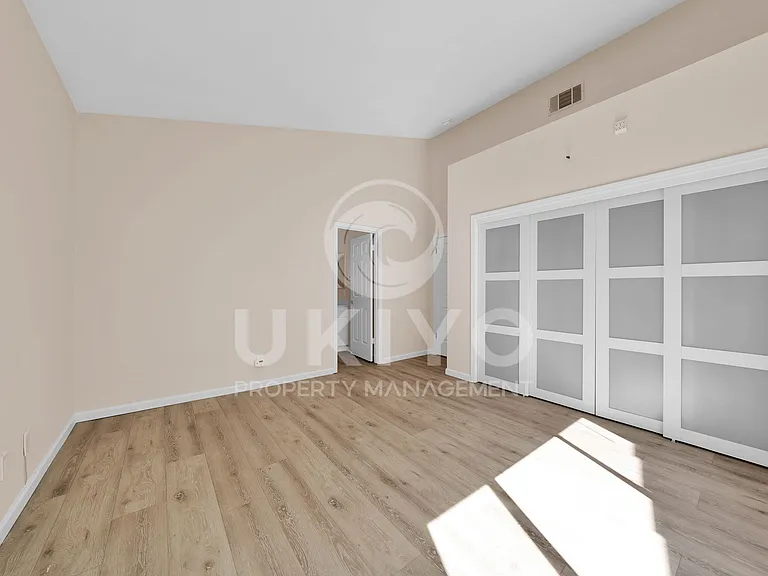 265 Potrero St — Photo 21