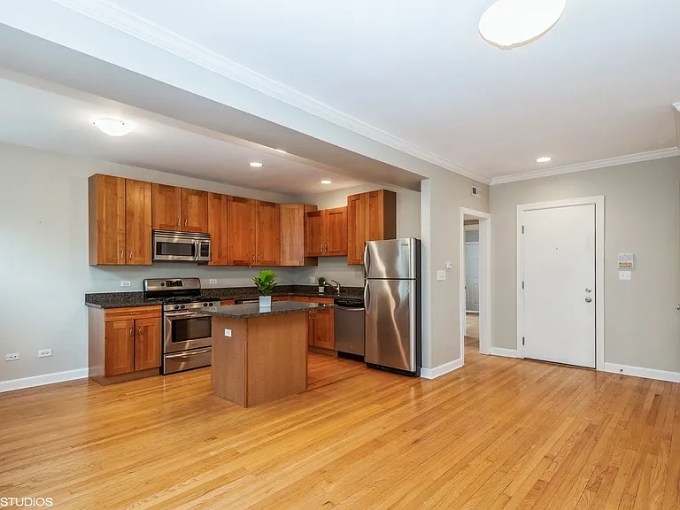 1615 Monroe St #2S — Photo 4
