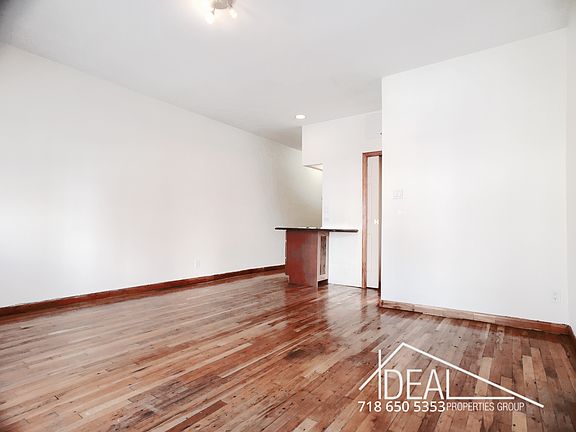3rd image of 286 7th Ave #1A
