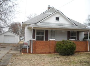 208 N Labette St, Frontenac, KS 66763