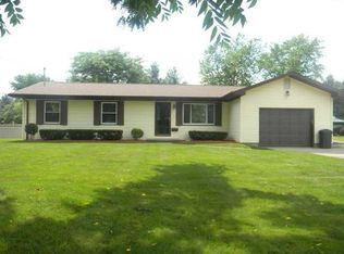 1112 S Clinton Ave, Saint Johns, MI