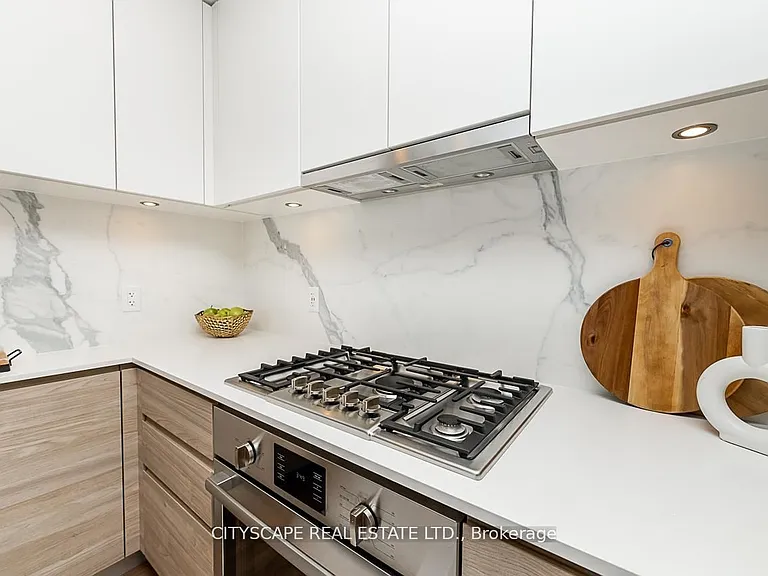 585 Austin Ave #1907 — Photo 10