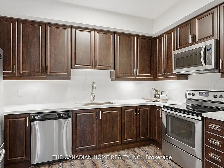 8111 Forest Glen Dr #332 — Photo 8