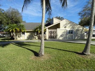 19401 SW 307th St, Homestead, FL 33030