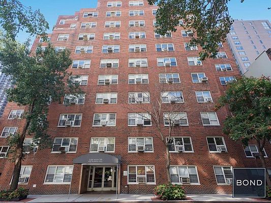 240 East 35th Street #11J In Murray Hill, Manhattan | StreetEasy