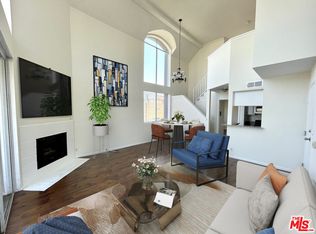 1529 S Bundy Dr APT 202, Los Angeles, CA 90025