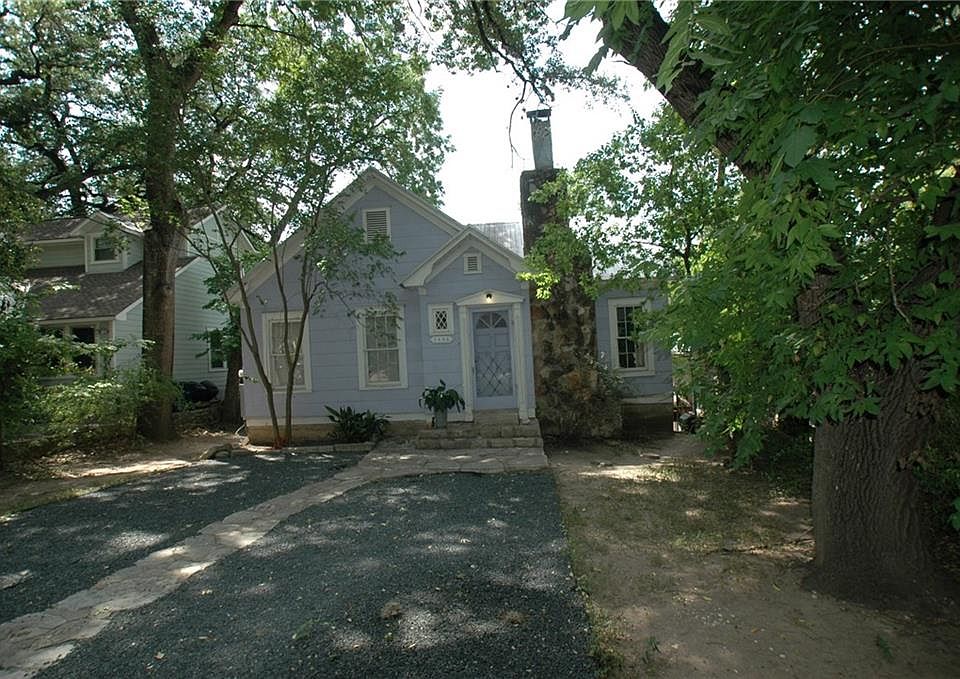 1st image of 1404 Alameda Dr #A